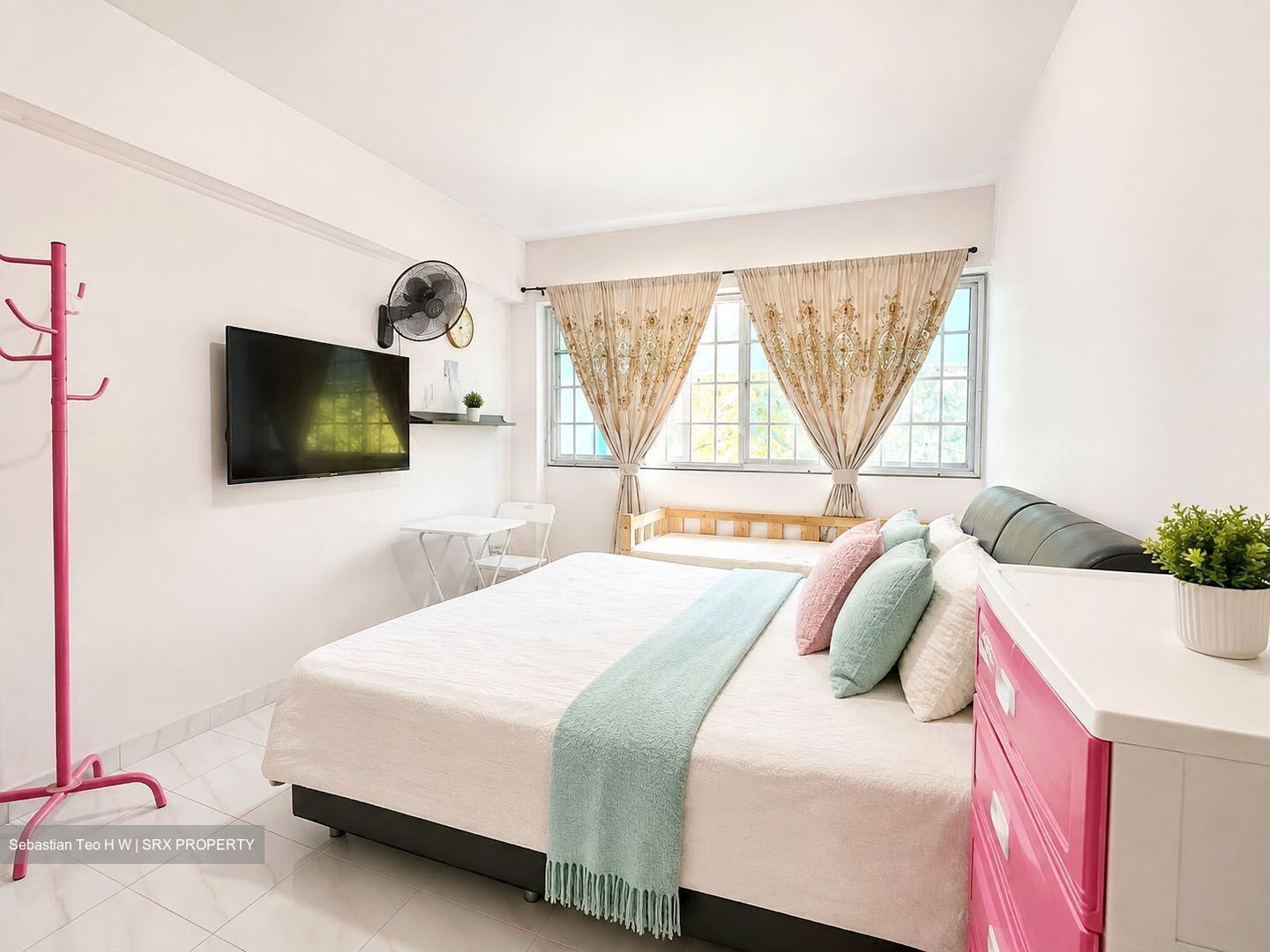 Hougang Avenue 10 (Hougang),  #605938131